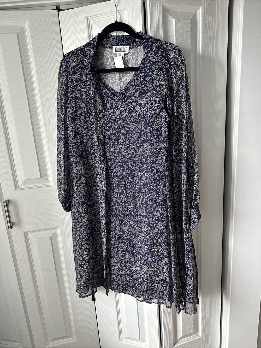 Robbie Bee Silk Navy and Cream Paisley 2 piece Long Sleeve Dress